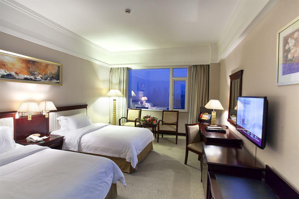 Yutong Hotel Guangzhou Exterior photo
